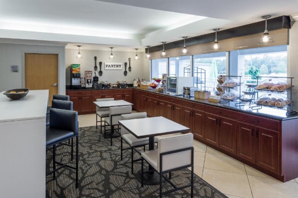 Wingate by Wyndham Shreveport Airport image 18
