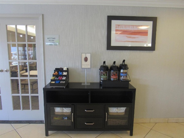 Wingate by Wyndham Shreveport Airport image 3