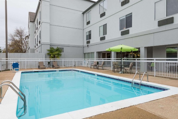 Wingate by Wyndham Shreveport Airport image 5